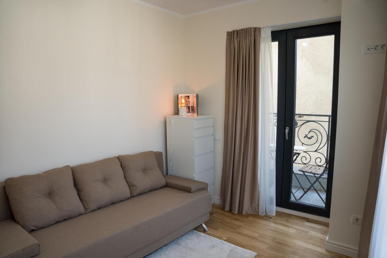 Azaleea Apartments Бухарест Екстер'єр фото