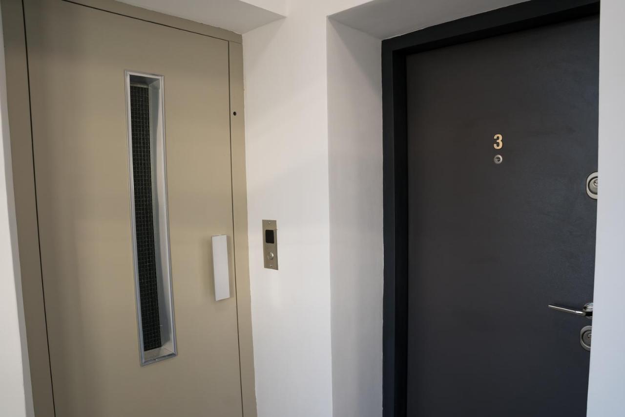 Azaleea Apartments Бухарест Екстер'єр фото